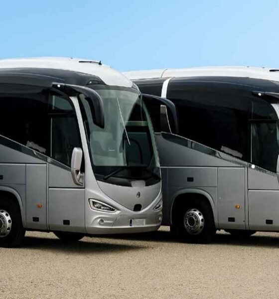 How to Choose the Best Coach for Your Group Travel in the UK